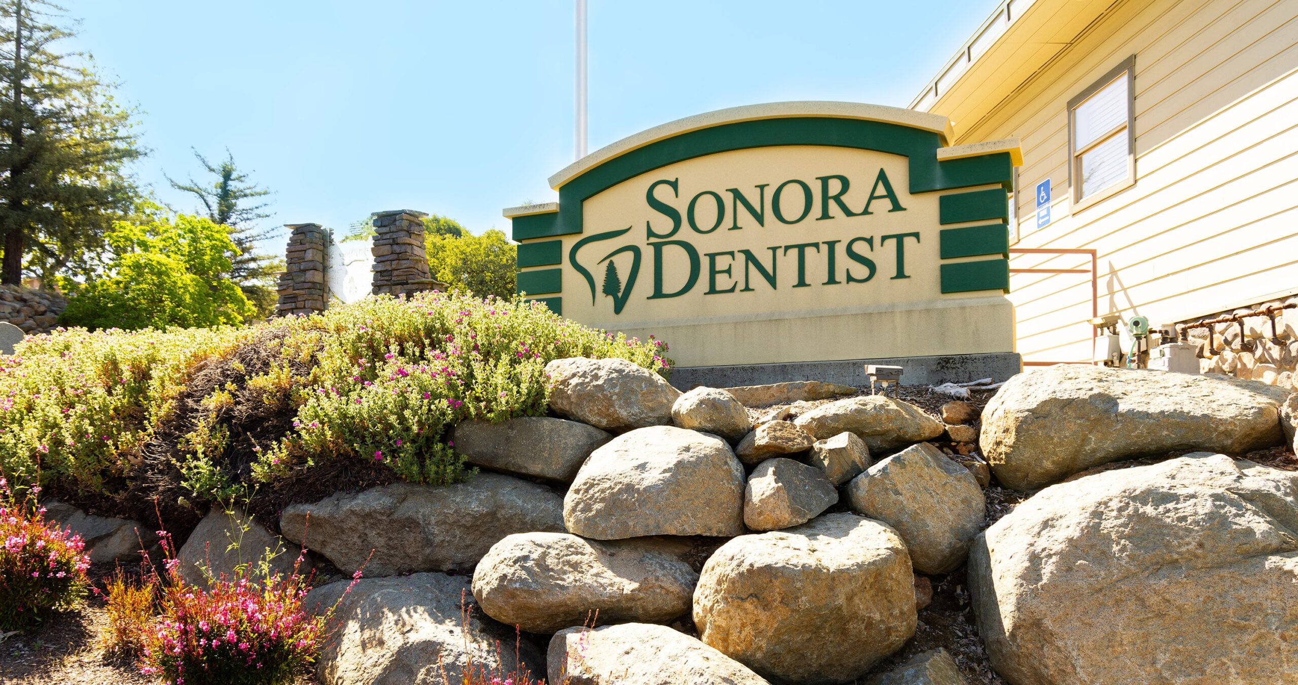 Contact Sonora Dentist - Mini Dental Implant Center of Ameica in Sonora, CA - Paul Berger, DDS